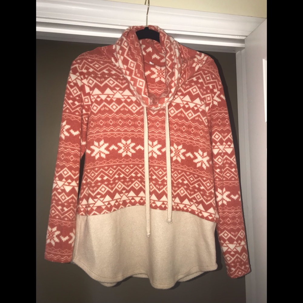 Honeyme Size Small Turtleneck Top